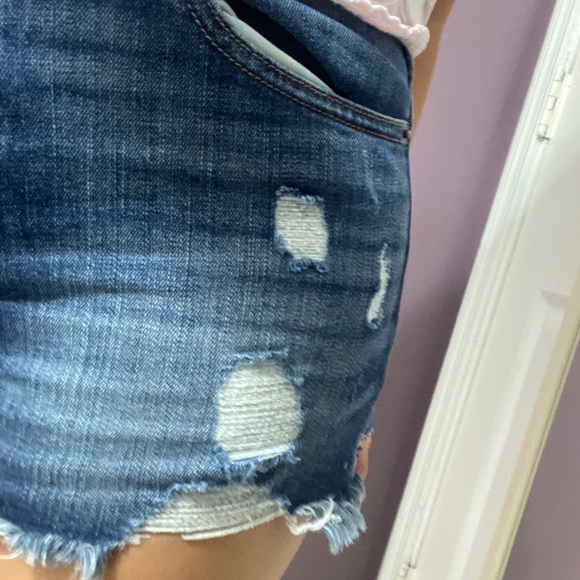 Express denim shorts - Picture 4 of 4